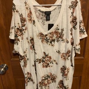 TORRID Floral white graphic tee